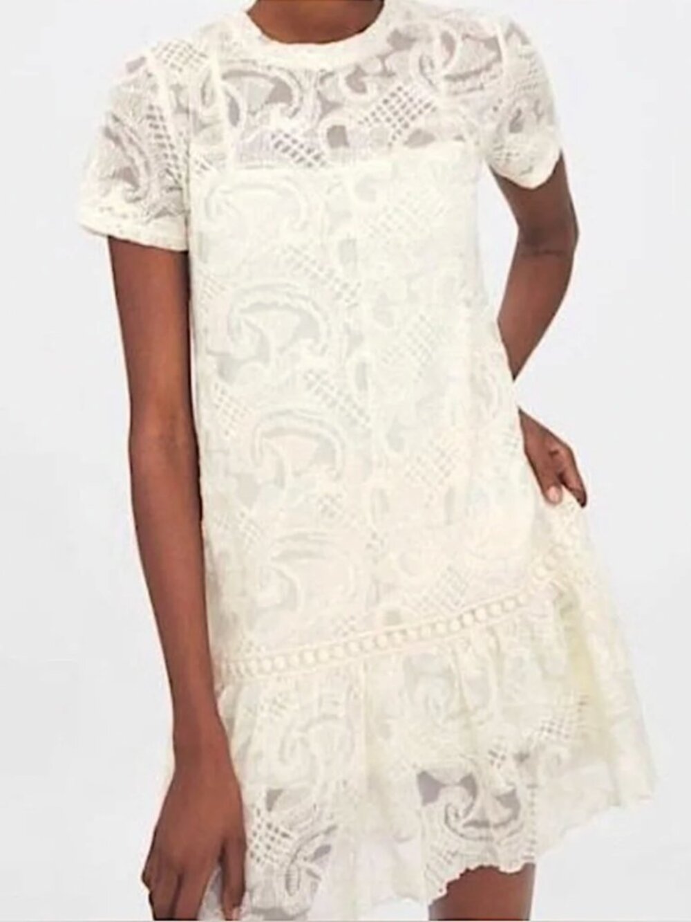 Zara Cream Lace Short Sleeve Dress